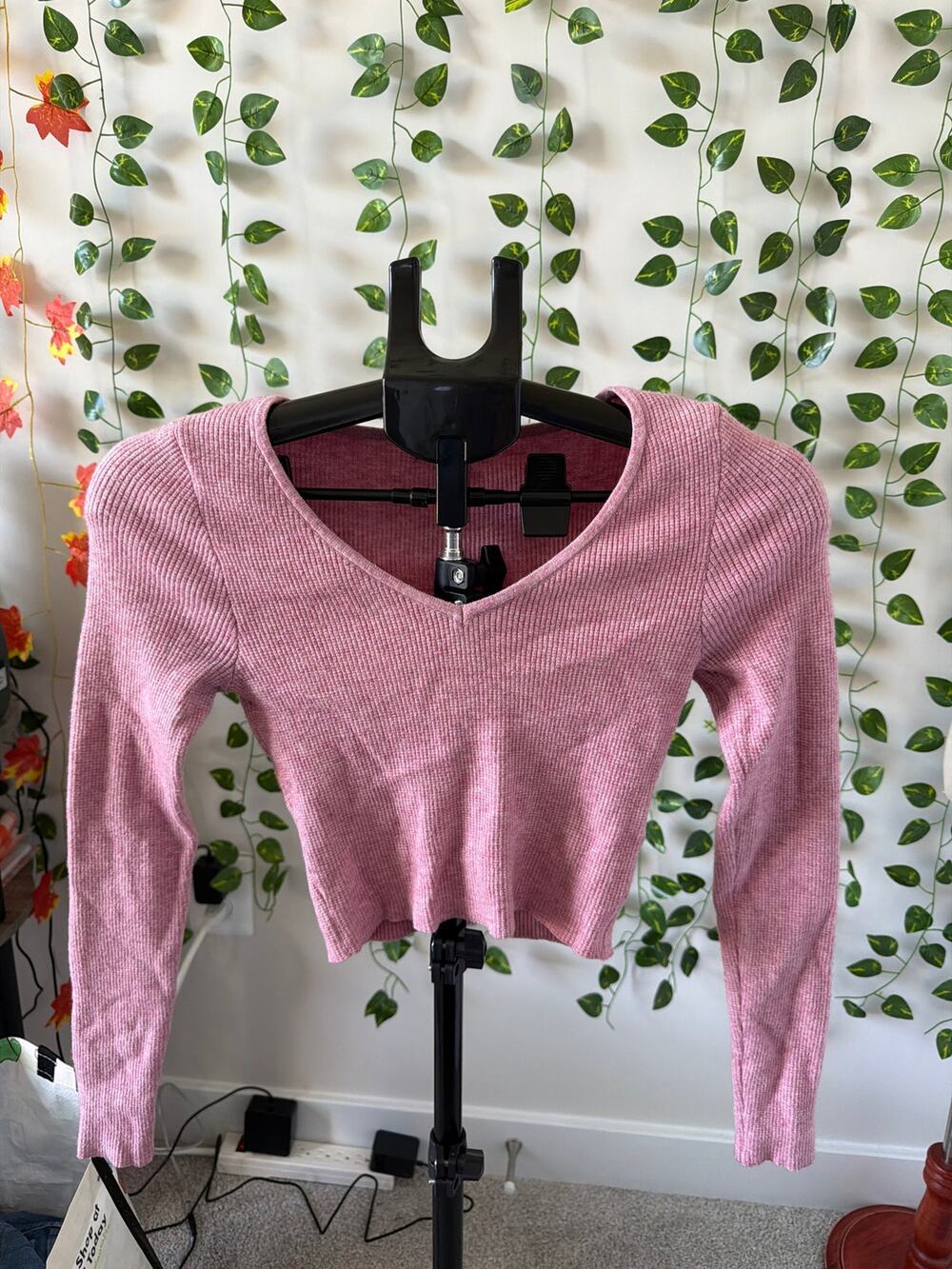 Kendall & Kylie Pink Knitted Sleeve